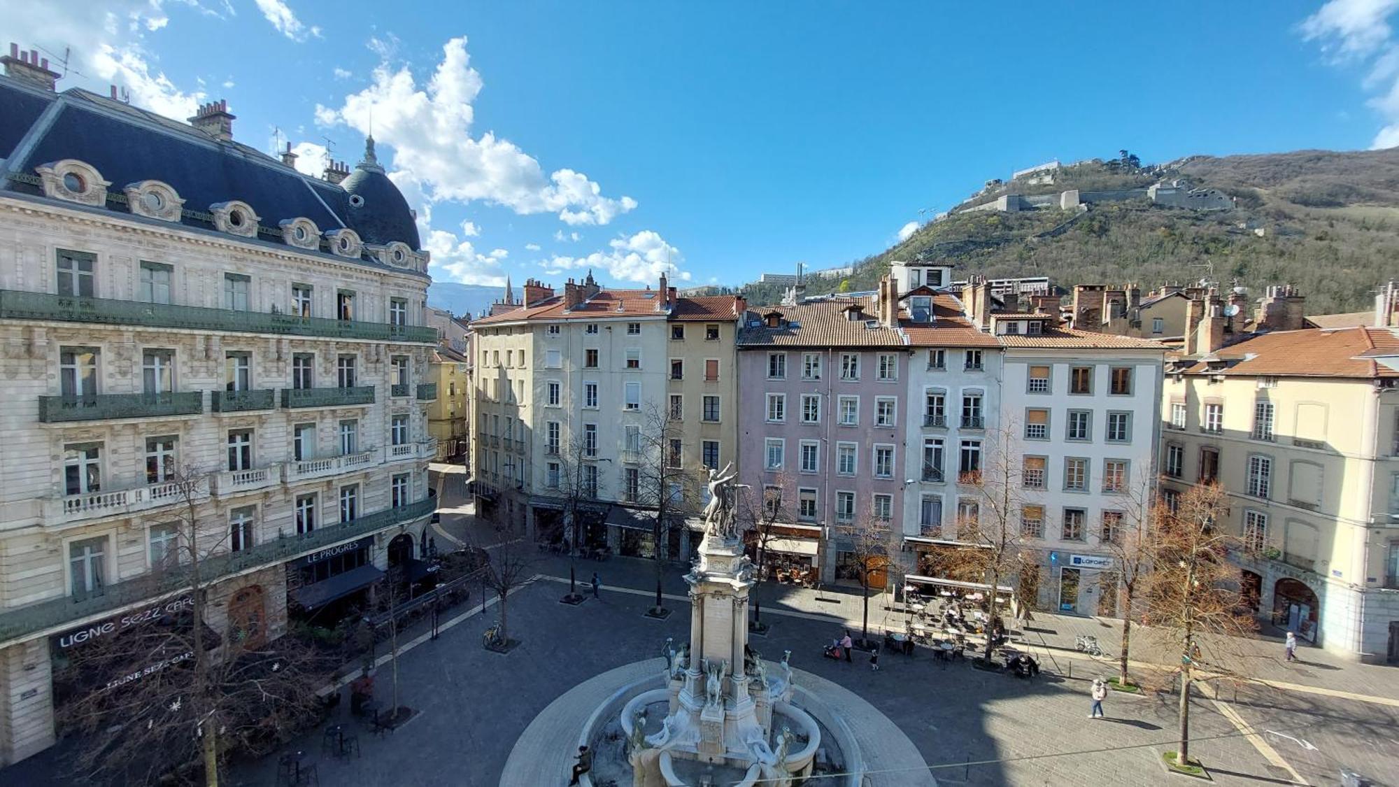Hyper-centre De Grenoble, Parentale - Wifi Fibre - Cocon Apartment Grenoble